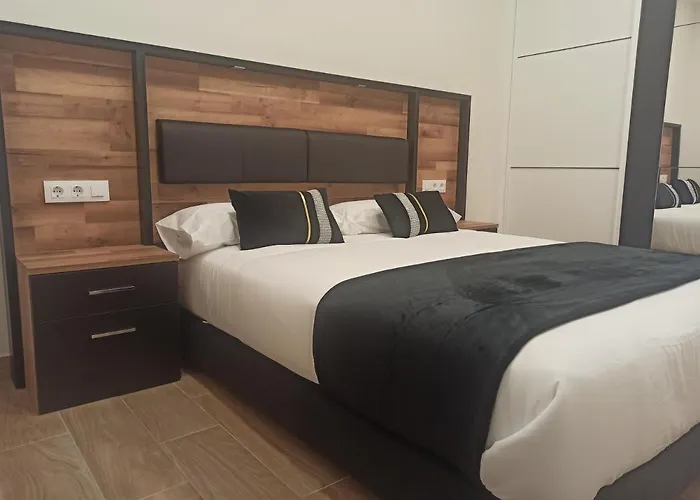 Apartahotel Silgar Plaza