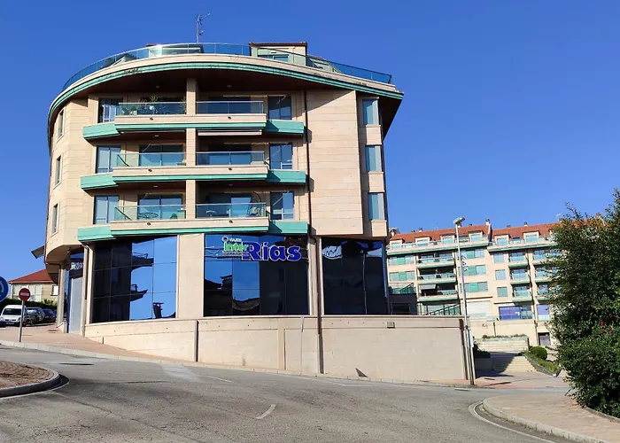 Apartahotel Silgar Plaza 4*