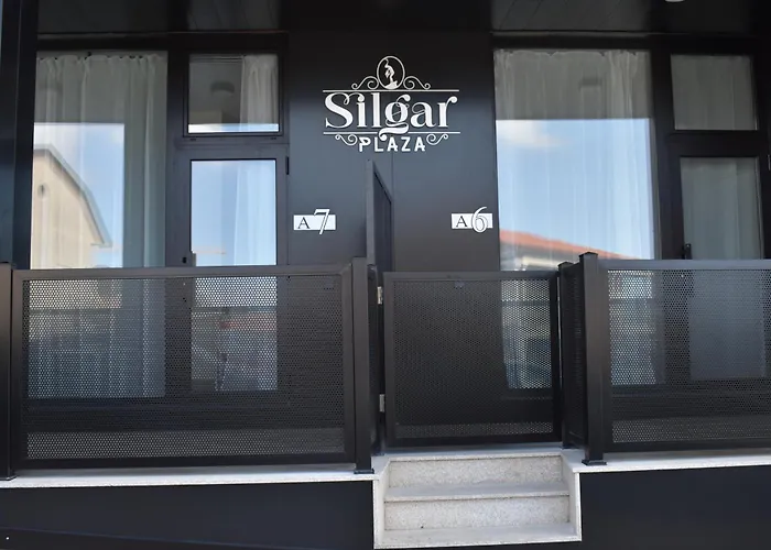 Silgar Plaza 4*