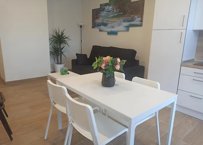 Apart-hotel Silgar Plaza